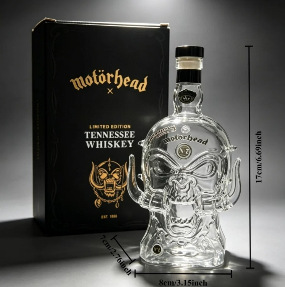 Decantador de Vidro Retrô em F - Wine Beer The Whiskey avaliação e preço